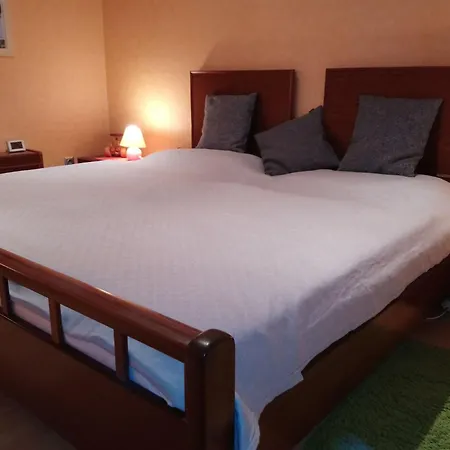 Appartamento In Altengroden Mit Garten By Interhome