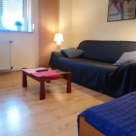 In Altengroden Mit Garten By Interhome * Wilhelmshaven